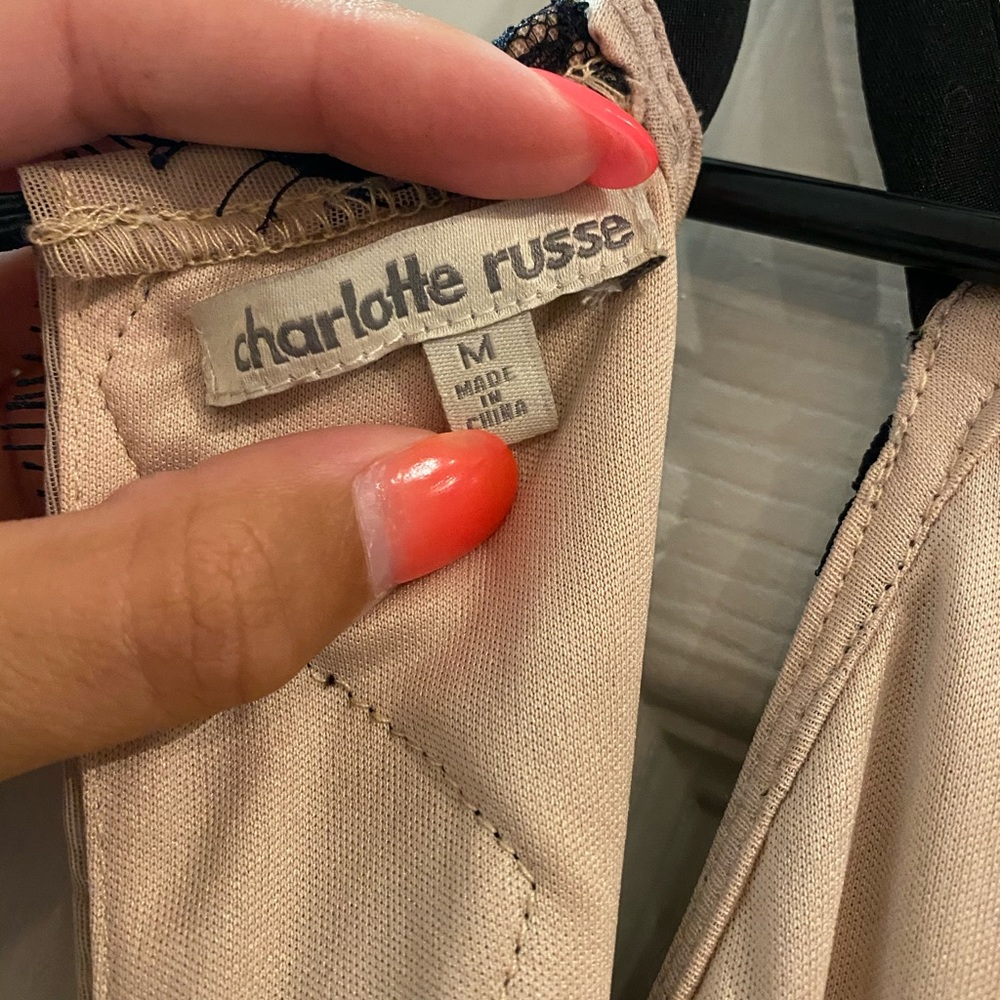 ⭐️⭐️ Jumpsuit ⭐️⭐️ - Picture 5 of 5